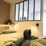 Apartment Aux Pieds Du Cube, Troyes, Parking Et Wi-fi Fibre *