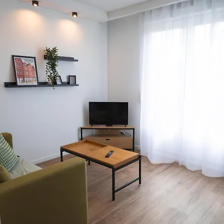 Aux Pieds Du Cube, Troyes, Parking Et Wi-fi Fibre Apartment Troyes