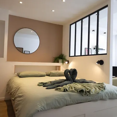 Aux Pieds Du Cube, Troyes, Parking Et Wi-fi Fibre Troyes