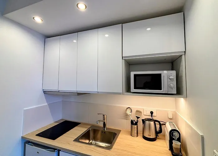 - Aux Pieds Du Cube Apartamento Troyes